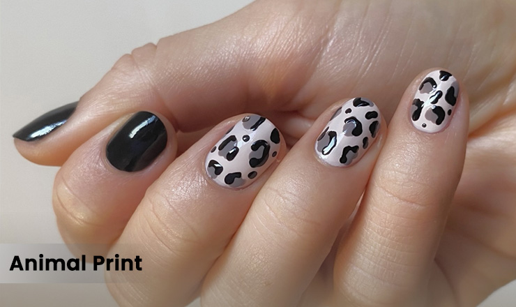 Animal Print nails